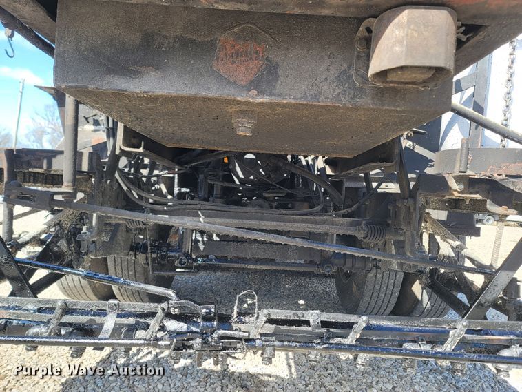 image for item MB9864 1989 Chevrolet Kodiak C70  oil distributor truck