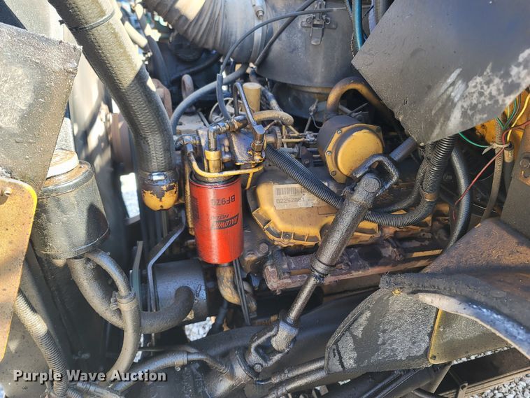 image for item MB9864 1989 Chevrolet Kodiak C70  oil distributor truck