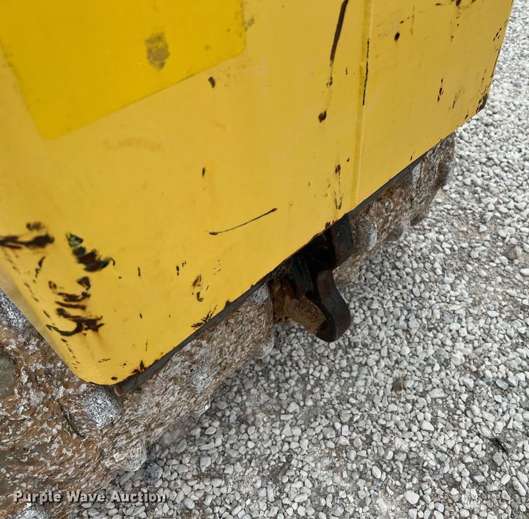 image for item MF9958 2018 Bomag BMP 8500  trench compactor