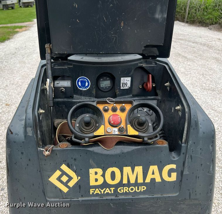 image for item MF9958 2018 Bomag BMP 8500  trench compactor