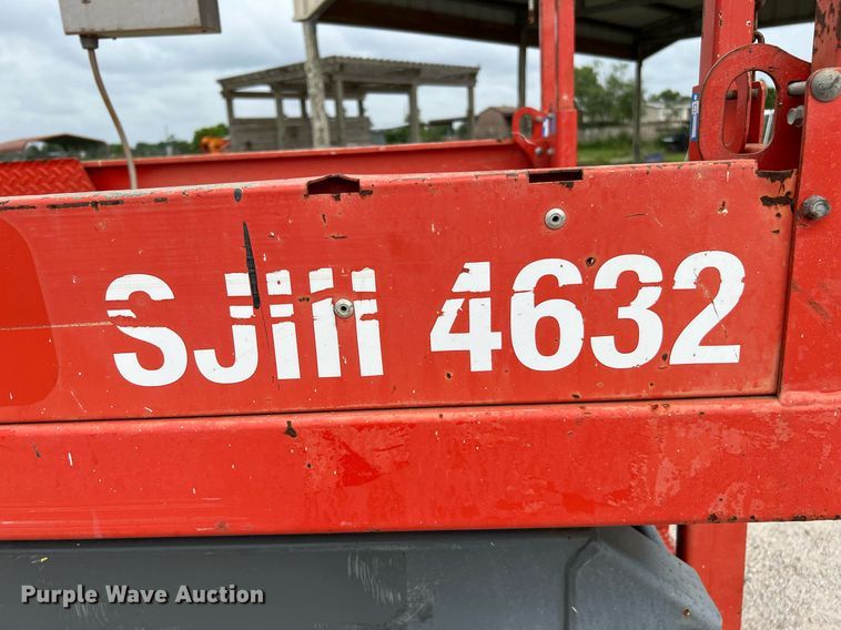 image for item MF9960 Skyjack SJ 4632  scissor lift