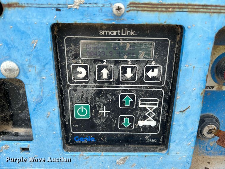 image for item MF9961 2014 Genie GS-3246  scissor lift