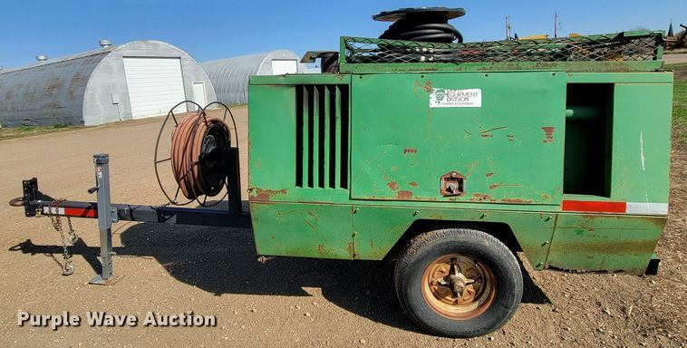 image for item ML9312 Sullair 185 DPQ 2W JD  air compressor