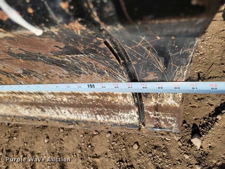 image for item ML9313 2015 Vermeer RTX1250  cable plow