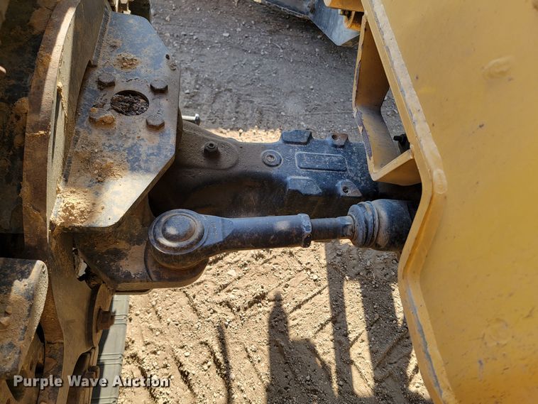 image for item ML9313 2015 Vermeer RTX1250  cable plow