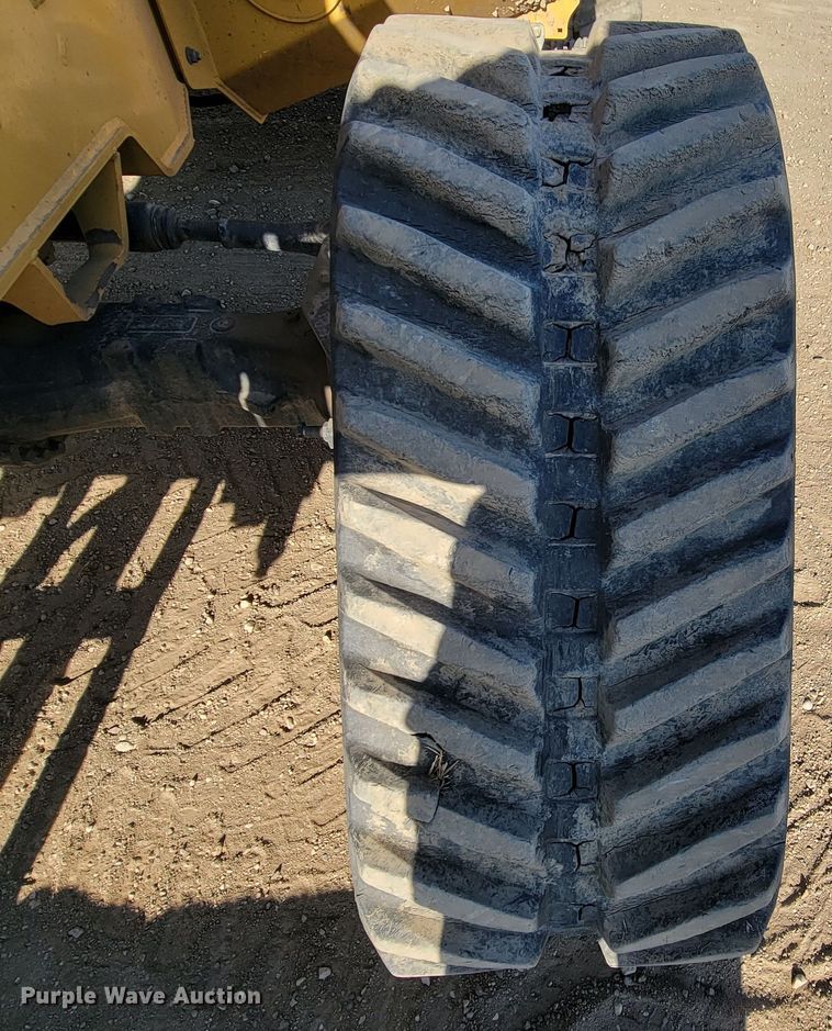 image for item ML9313 2015 Vermeer RTX1250  cable plow