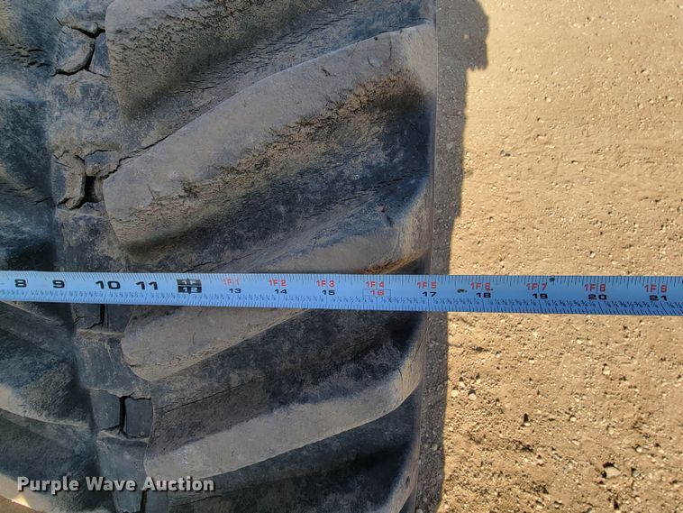 image for item ML9313 2015 Vermeer RTX1250  cable plow