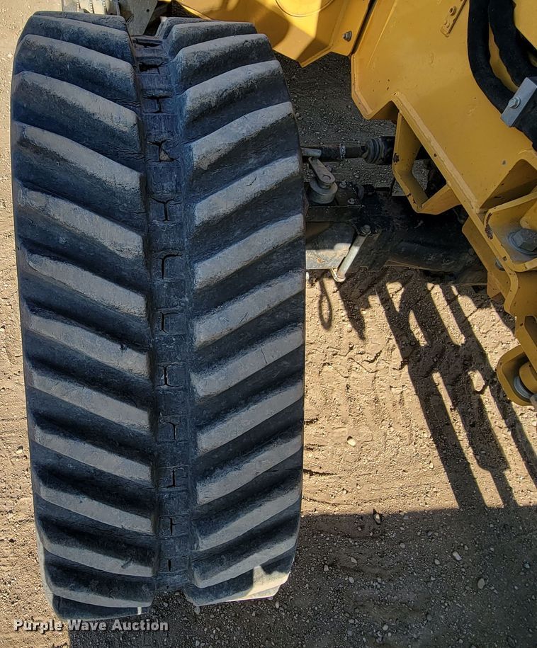 image for item ML9313 2015 Vermeer RTX1250  cable plow