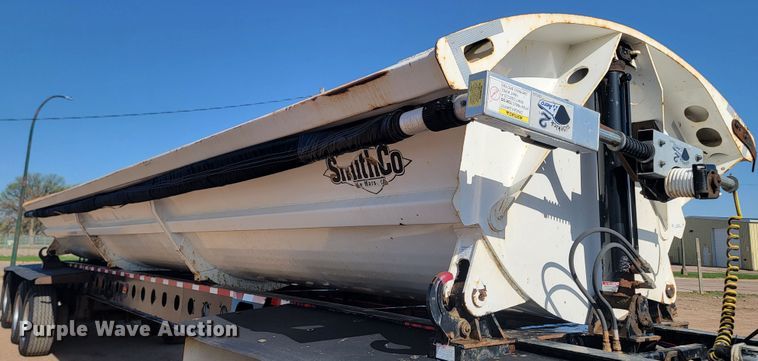 image for item ML9324 2012 Smithco SX3-46-36  side dump trailer