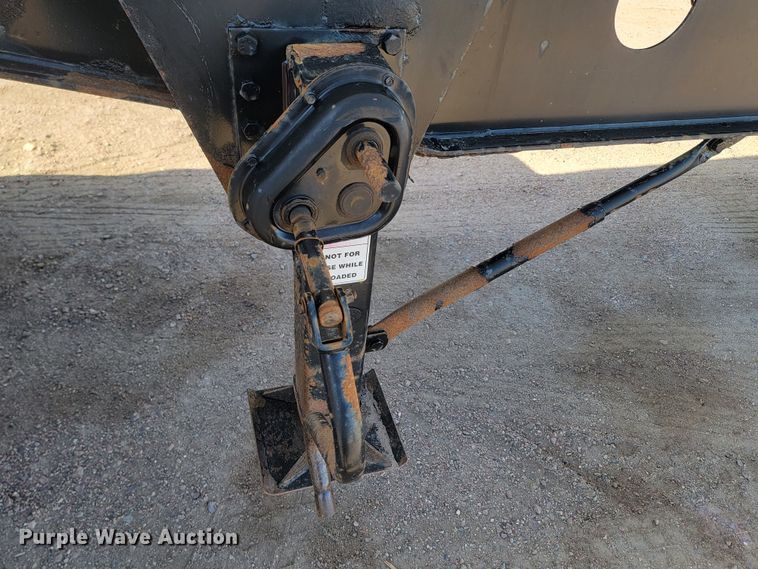 image for item ML9324 2012 Smithco SX3-46-36  side dump trailer