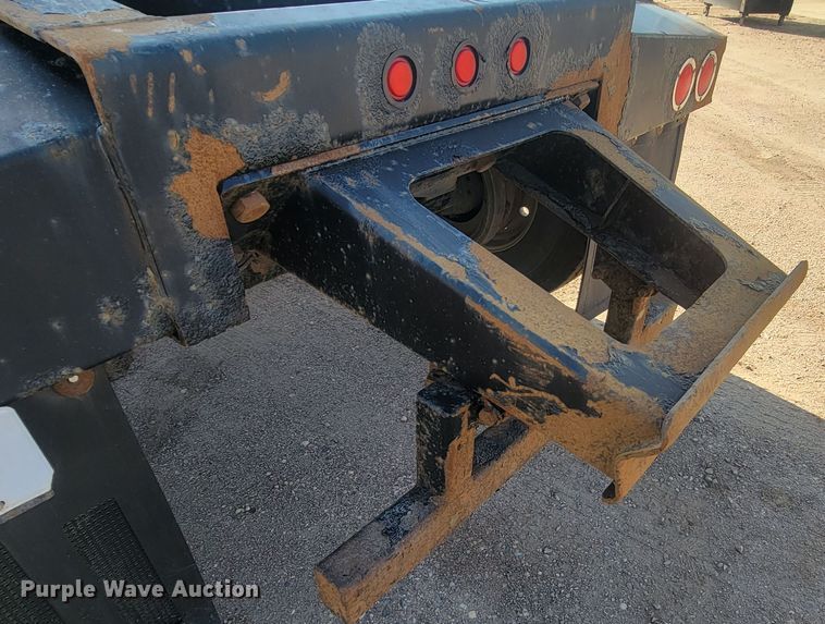 image for item ML9324 2012 Smithco SX3-46-36  side dump trailer