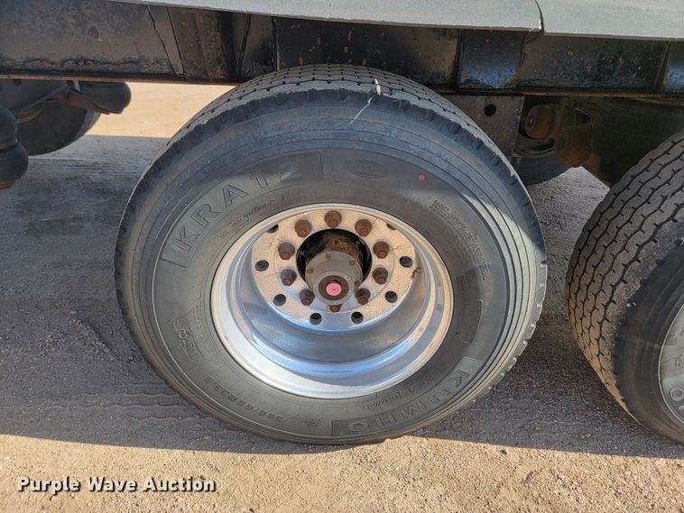 image for item ML9324 2012 Smithco SX3-46-36  side dump trailer