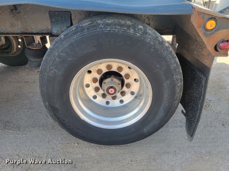 image for item ML9324 2012 Smithco SX3-46-36  side dump trailer