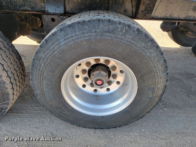 image for item ML9324 2012 Smithco SX3-46-36  side dump trailer