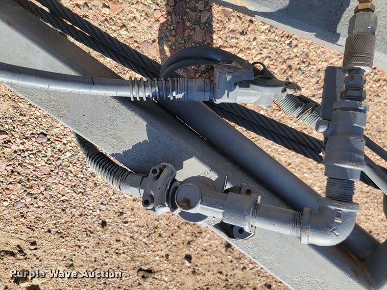 image for item ML9325 2009 American Carrier Equipment  bottom dump trailer