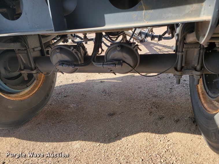 image for item ML9325 2009 American Carrier Equipment  bottom dump trailer