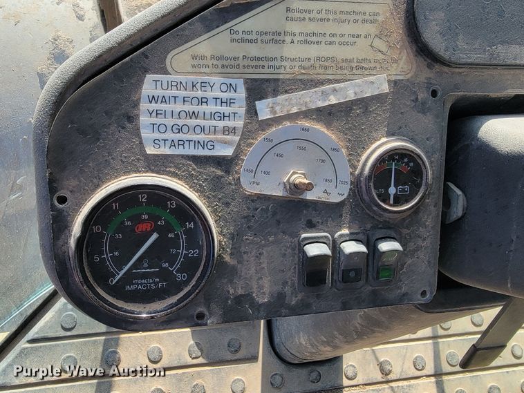 image for item ML9329 2007 Ingersoll Rand SD-160DX TF  single drum vibratory roller