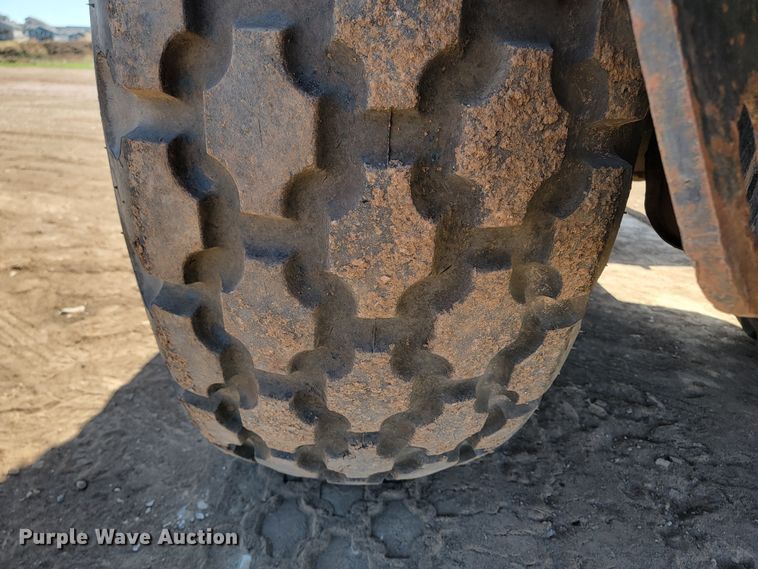 image for item ML9329 2007 Ingersoll Rand SD-160DX TF  single drum vibratory roller