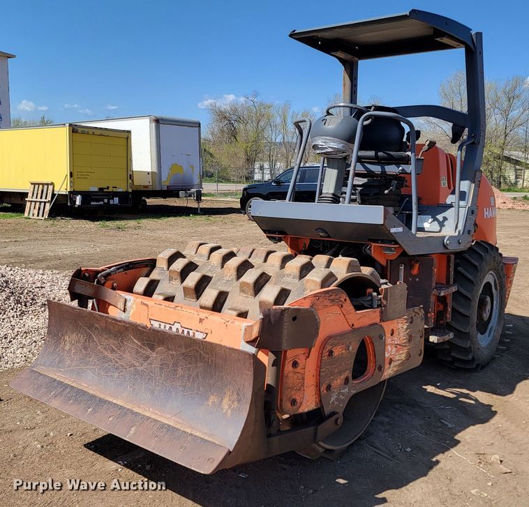 image for item ML9330 2002 Hamm 3205  single drum vibratory roller