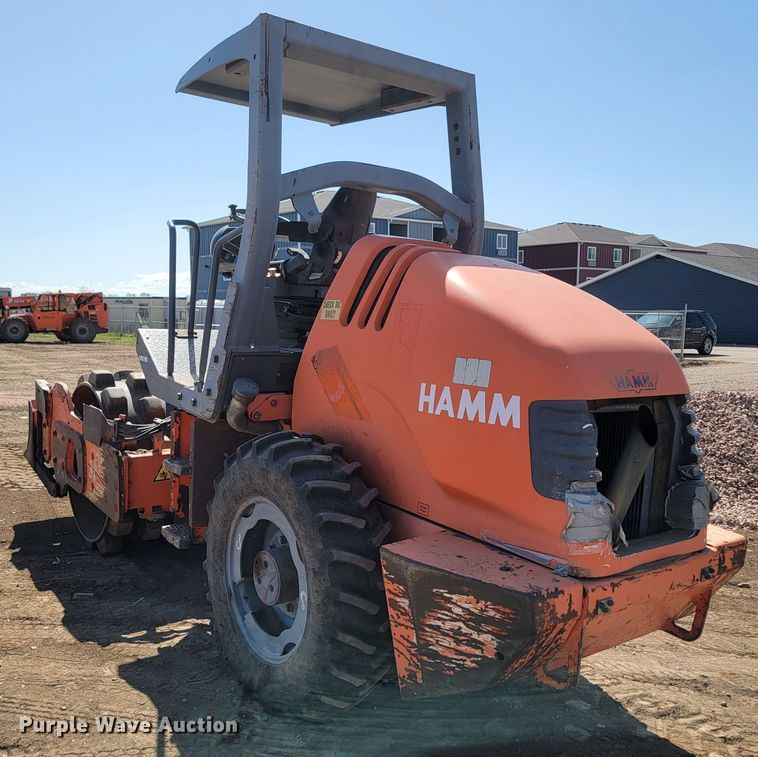 image for item ML9330 2002 Hamm 3205  single drum vibratory roller