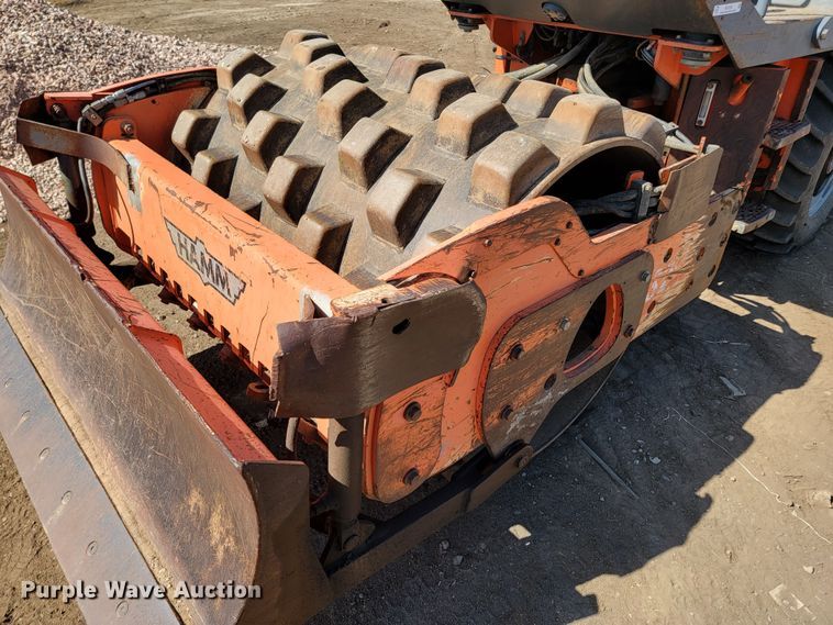 image for item ML9330 2002 Hamm 3205  single drum vibratory roller