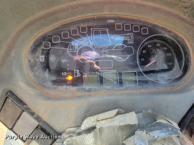 image for item ML9330 2002 Hamm 3205  single drum vibratory roller