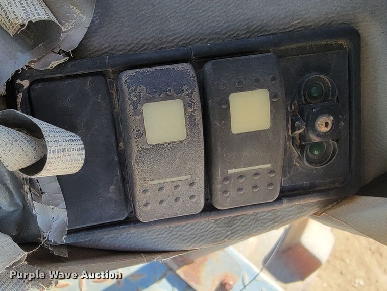 image for item ML9330 2002 Hamm 3205  single drum vibratory roller