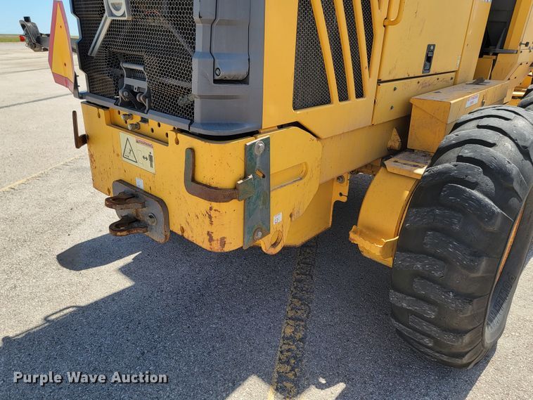 image for item ML9331 2007 Volvo G930  motor grader