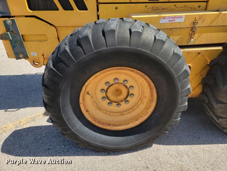 image for item ML9331 2007 Volvo G930  motor grader