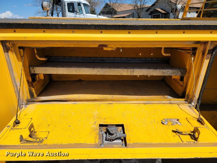 image for item ML9333 2012 Chevrolet Silverado 2500HD  utility bed pickup truck