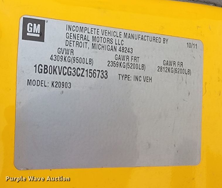 image for item ML9333 2012 Chevrolet Silverado 2500HD  utility bed pickup truck