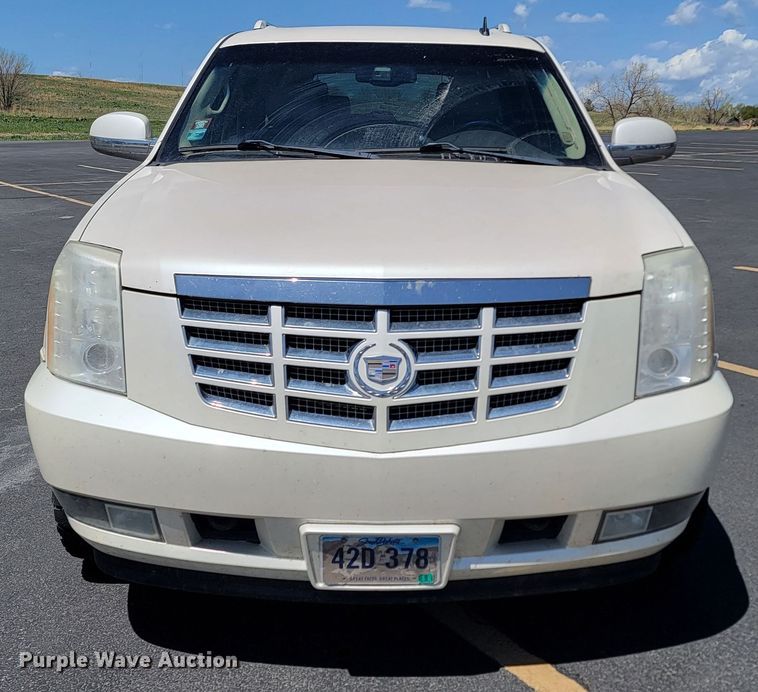 image for item ML9334 2009 Cadillac Escalade ESV  SUV