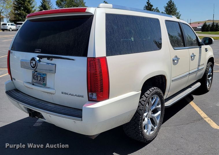 image for item ML9334 2009 Cadillac Escalade ESV  SUV