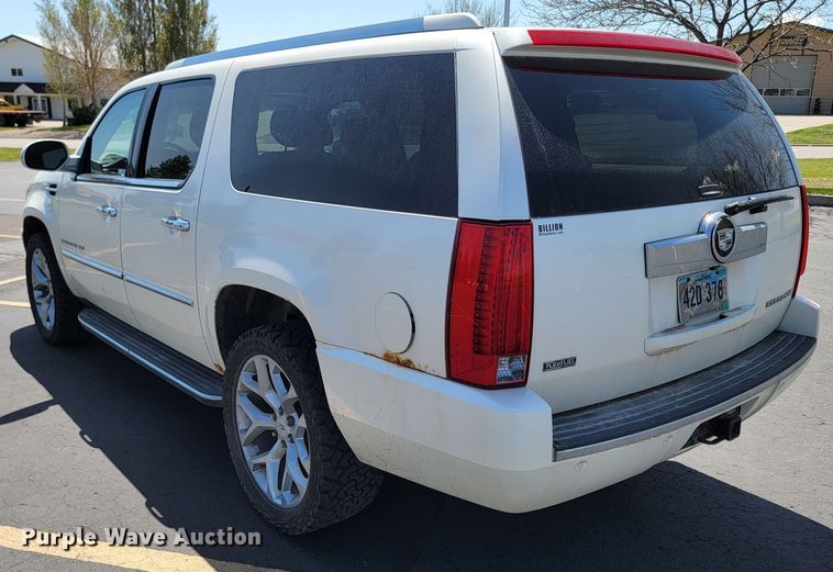 image for item ML9334 2009 Cadillac Escalade ESV  SUV