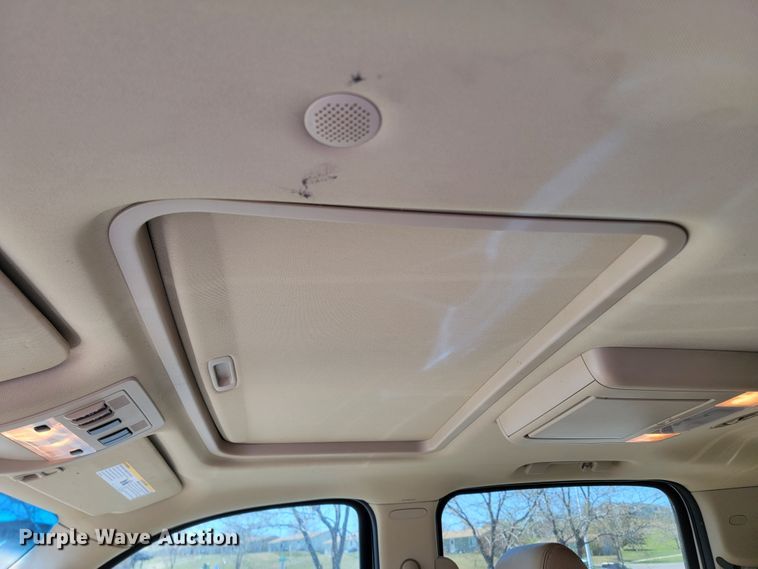 image for item ML9334 2009 Cadillac Escalade ESV  SUV