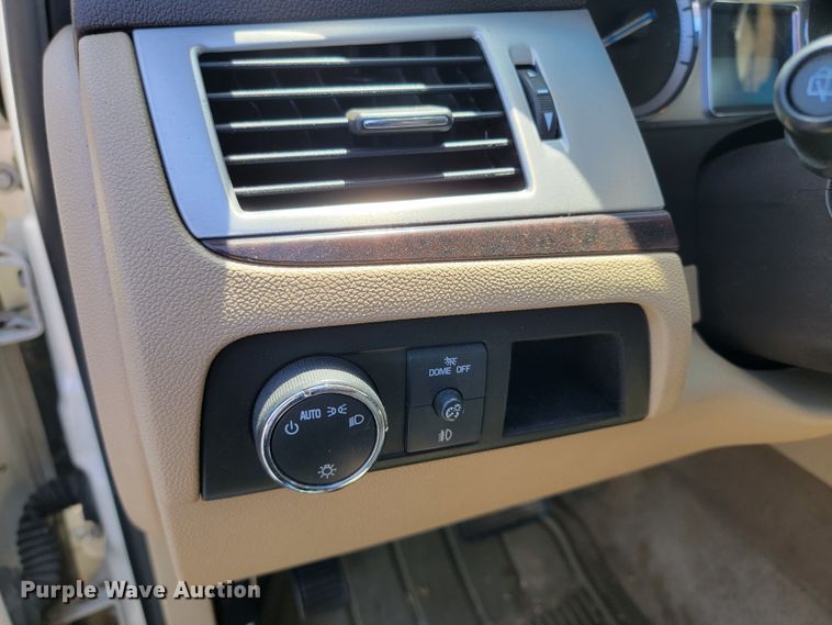 image for item ML9334 2009 Cadillac Escalade ESV  SUV