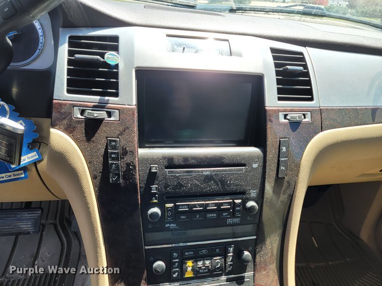 image for item ML9334 2009 Cadillac Escalade ESV  SUV