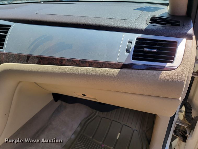 image for item ML9334 2009 Cadillac Escalade ESV  SUV