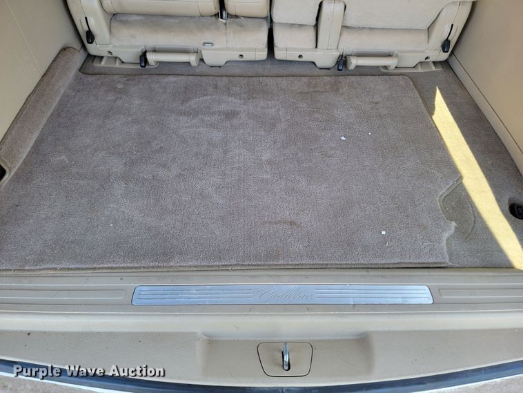 image for item ML9334 2009 Cadillac Escalade ESV  SUV