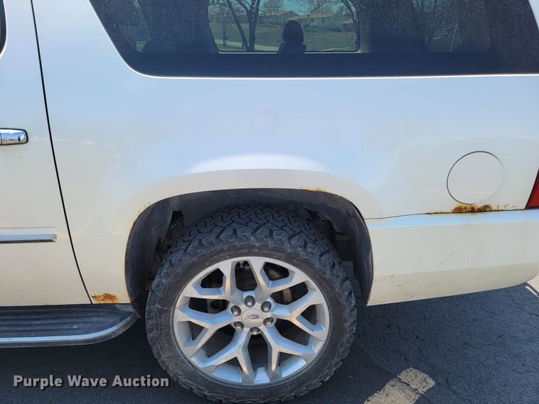 image for item ML9334 2009 Cadillac Escalade ESV  SUV