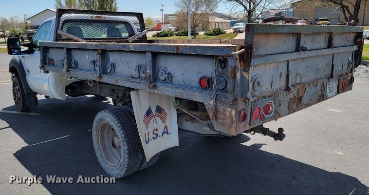 image for item ML9336 2011 Ford F550 Super Duty XL  dump truck