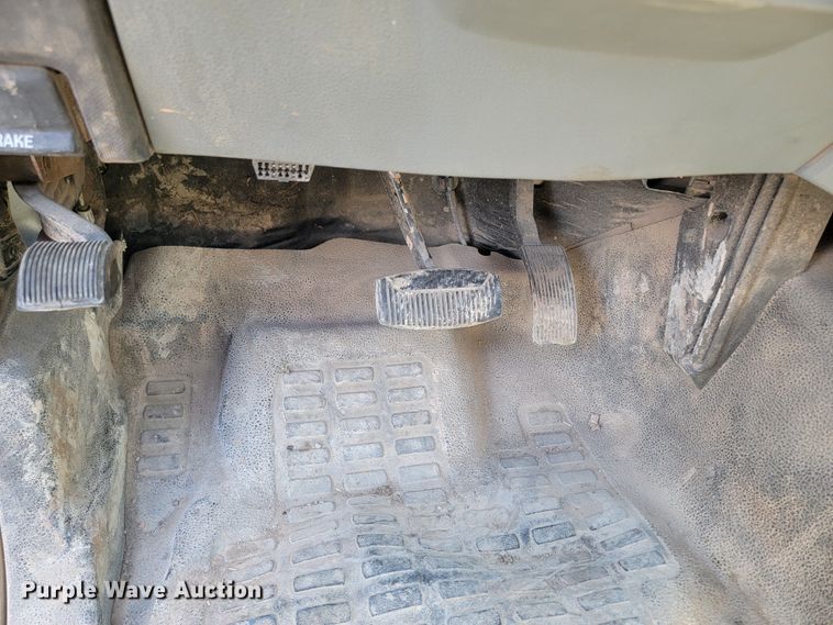 image for item ML9336 2011 Ford F550 Super Duty XL  dump truck