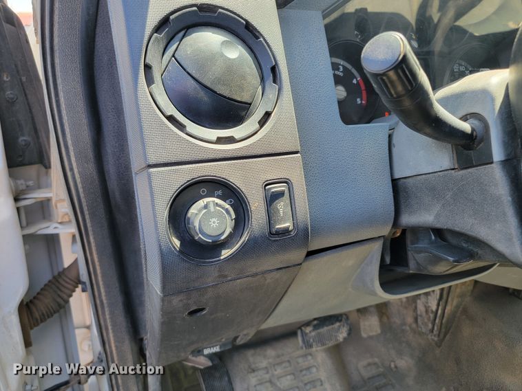 image for item ML9336 2011 Ford F550 Super Duty XL  dump truck