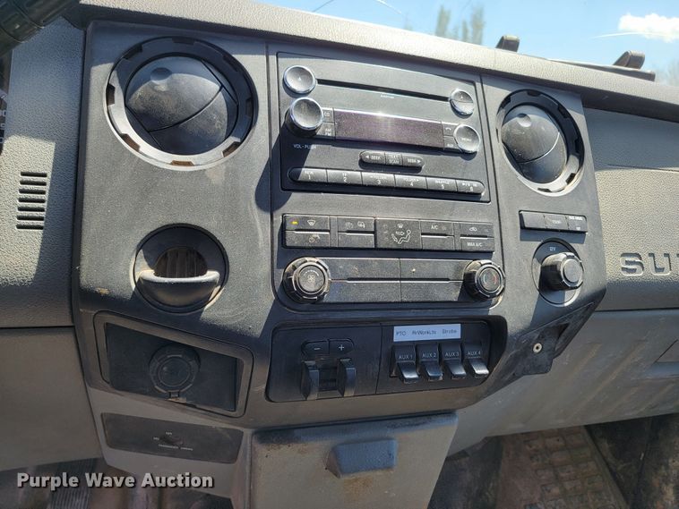 image for item ML9336 2011 Ford F550 Super Duty XL  dump truck