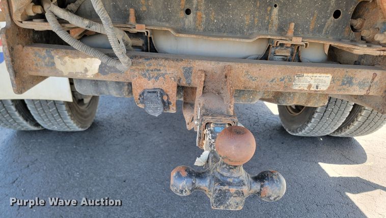 image for item ML9336 2011 Ford F550 Super Duty XL  dump truck