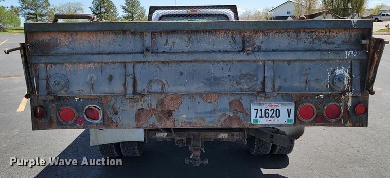 image for item ML9336 2011 Ford F550 Super Duty XL  dump truck