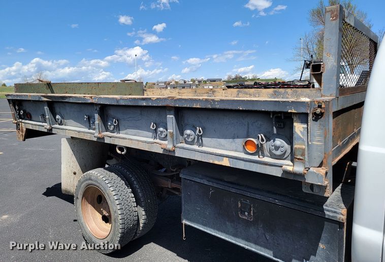 image for item ML9336 2011 Ford F550 Super Duty XL  dump truck