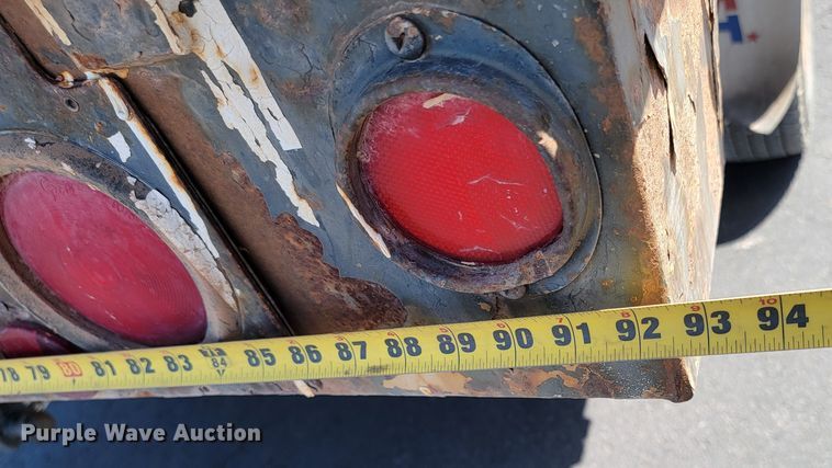 image for item ML9336 2011 Ford F550 Super Duty XL  dump truck