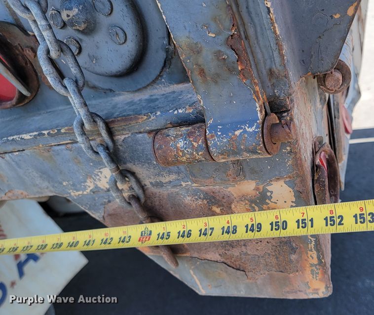 image for item ML9336 2011 Ford F550 Super Duty XL  dump truck