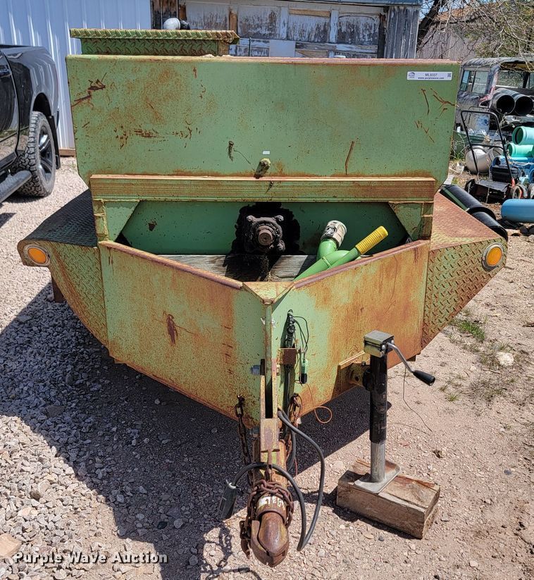 image for item ML9337 1997 Bowie Lancer  hydroseeder